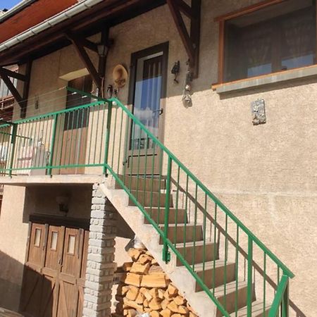 Maison Calme Independante Et Vue Sur Les Montagnes Briançon Exterior foto